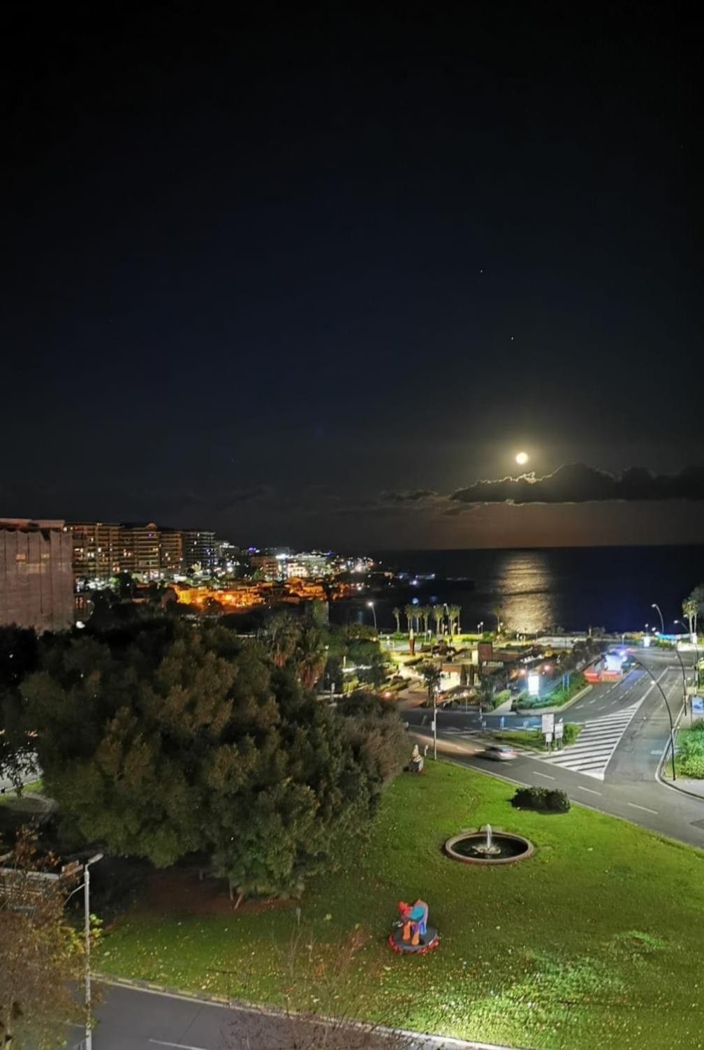 Luxurious Street Apartments Catania Exterior photo